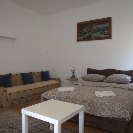 City Edge Belgrado Buitenkant foto